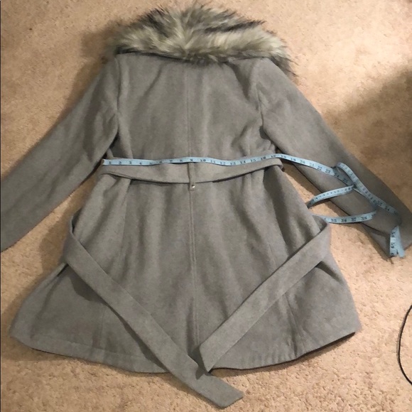 ASOS petite faux fur coat jacket removable collar - Picture 7 of 8